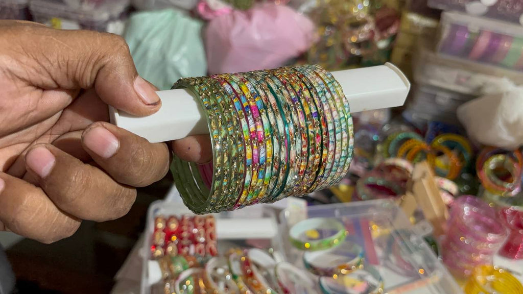 Timeless - Green Elegance – Exclusive Bangle Set - AVARKA